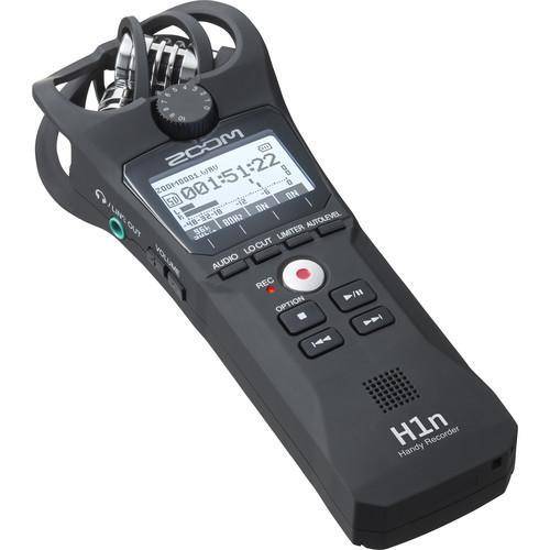 Grabadora de audio portátil Zoom Z H1n con micrófonos XY estéreo integrados.