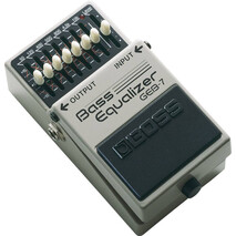 Pedal Compacto p/bajo Bass Equalizer